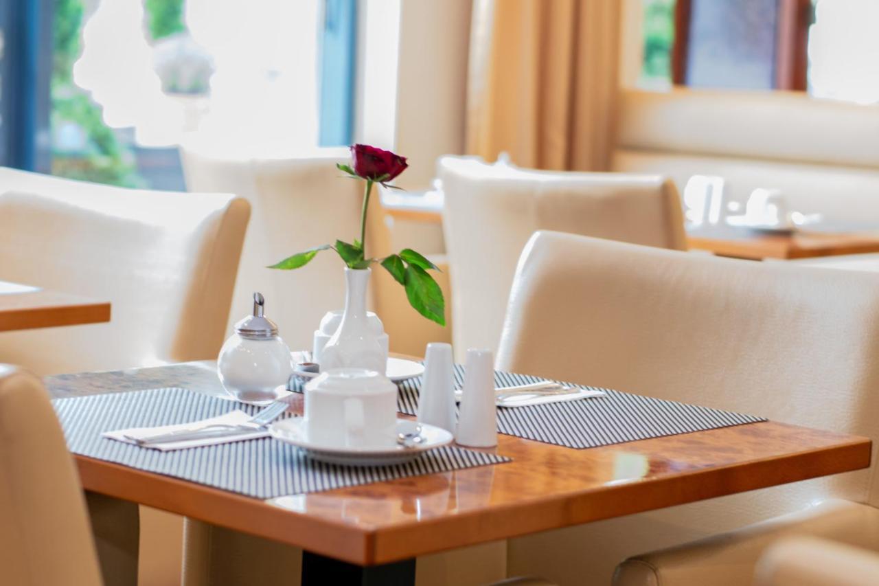 City Park Hotel Frankfurt  Extérieur photo